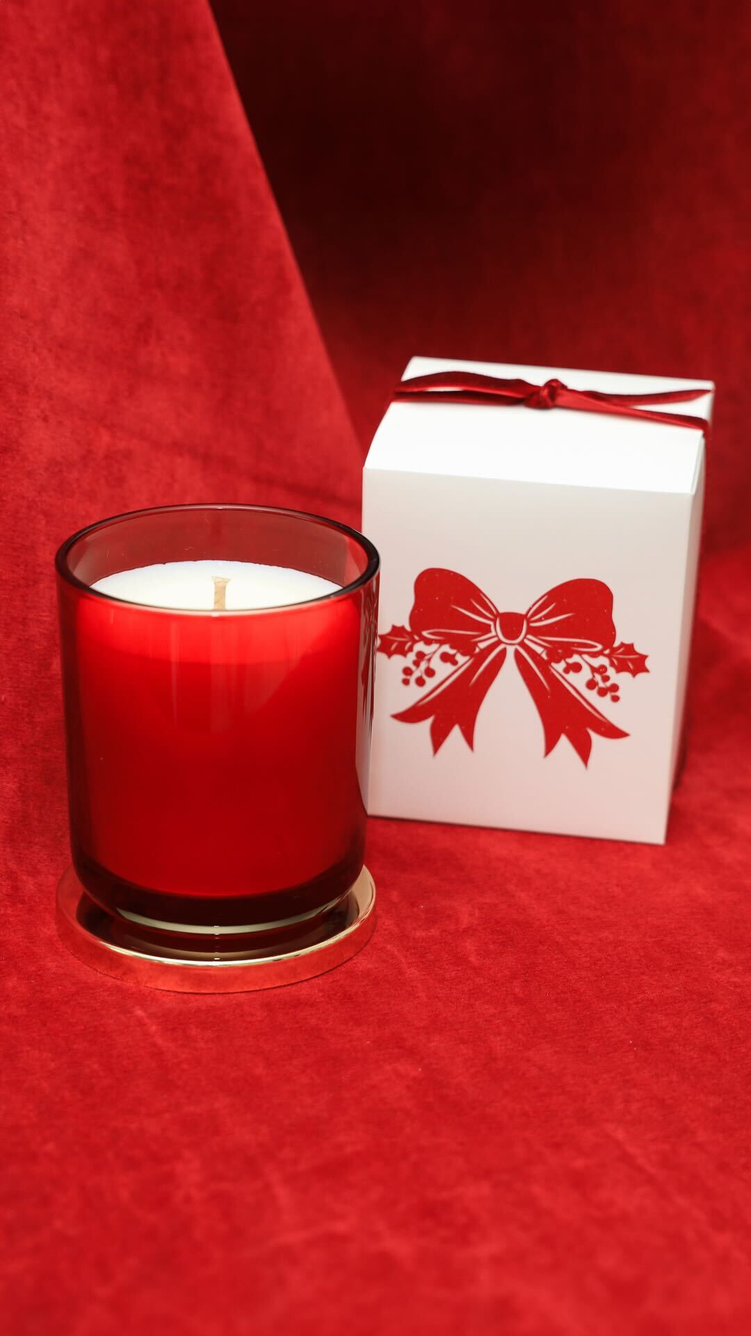 “Under the Mistletoe” bundle